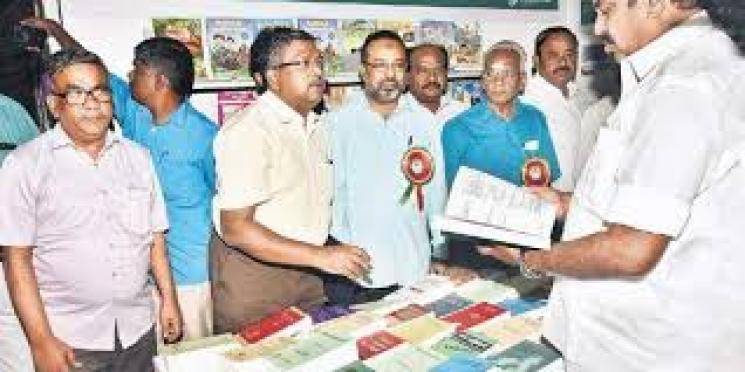 CM Palaniswami inaugurates Chennai book exhibition